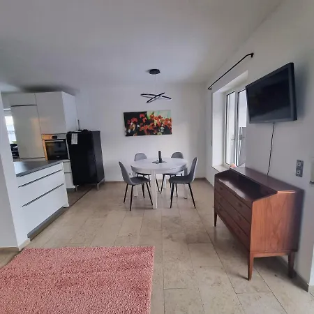 Vogelnescht19 * Titisee-Neustadt